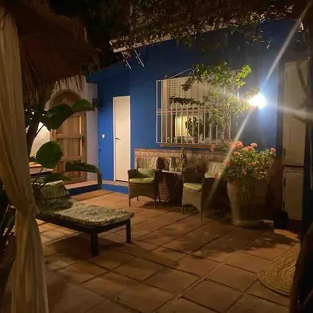 El Jardin Secreto De Elviria Apartment