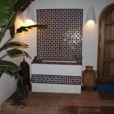 El Jardin Secreto De Elviria Apartment