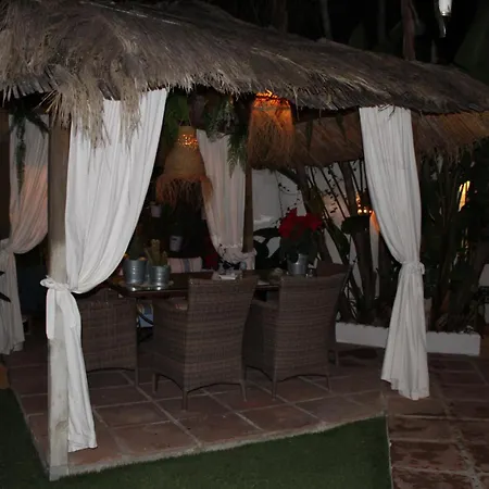 Apartment El Jardin Secreto De Elviria *