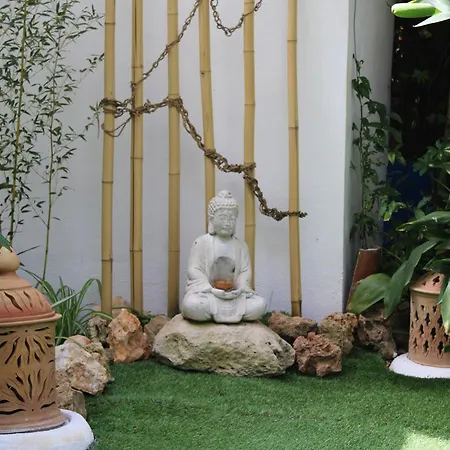 El Jardin Secreto De Elviria Apartment